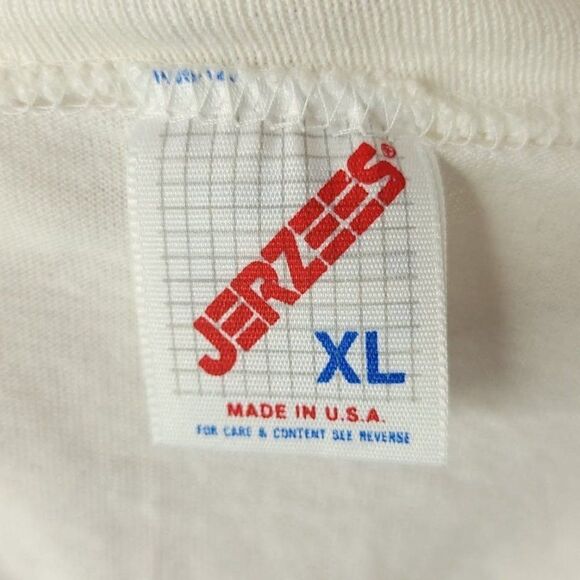 Assumption Alumnae Association T Shirt Vintage 90s Abroad Made In USA Mens XL - Picture 7 of 8